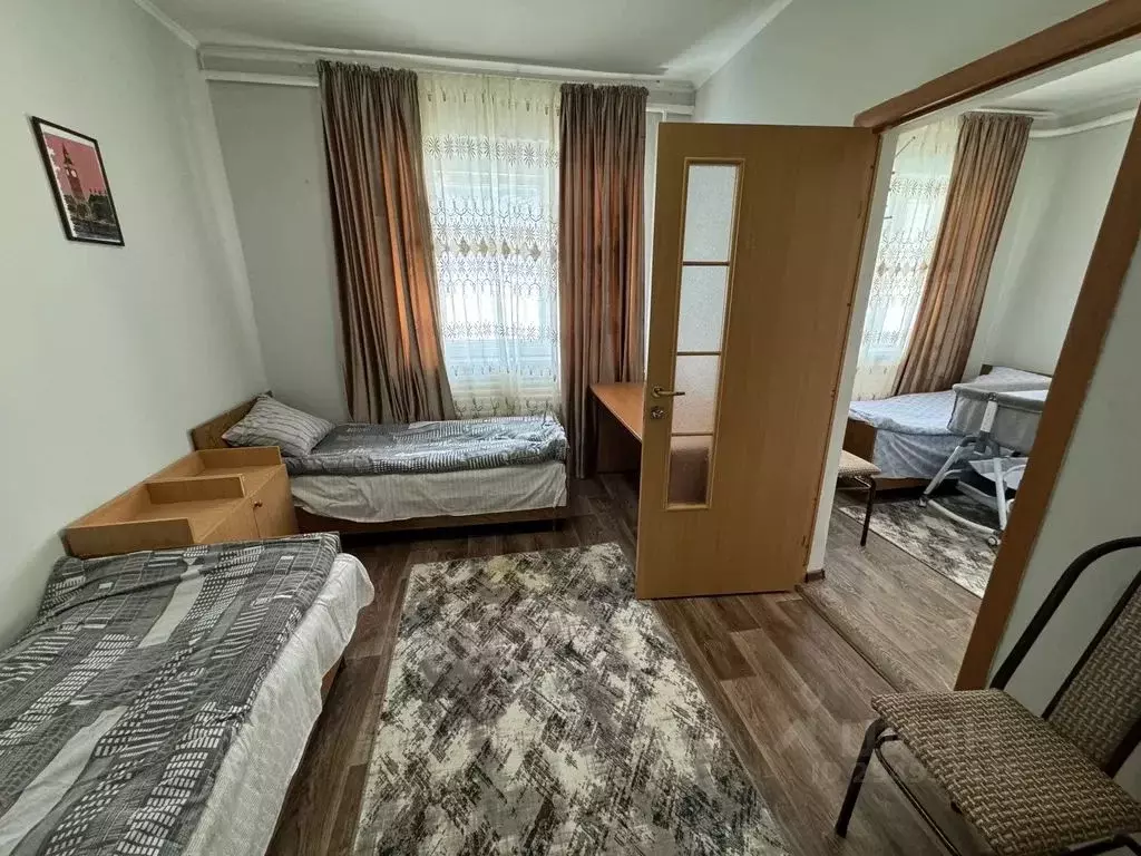 Комната Карачаево-Черкесия, Зеленчукский район, с. Архыз, пос. ... - Фото 1