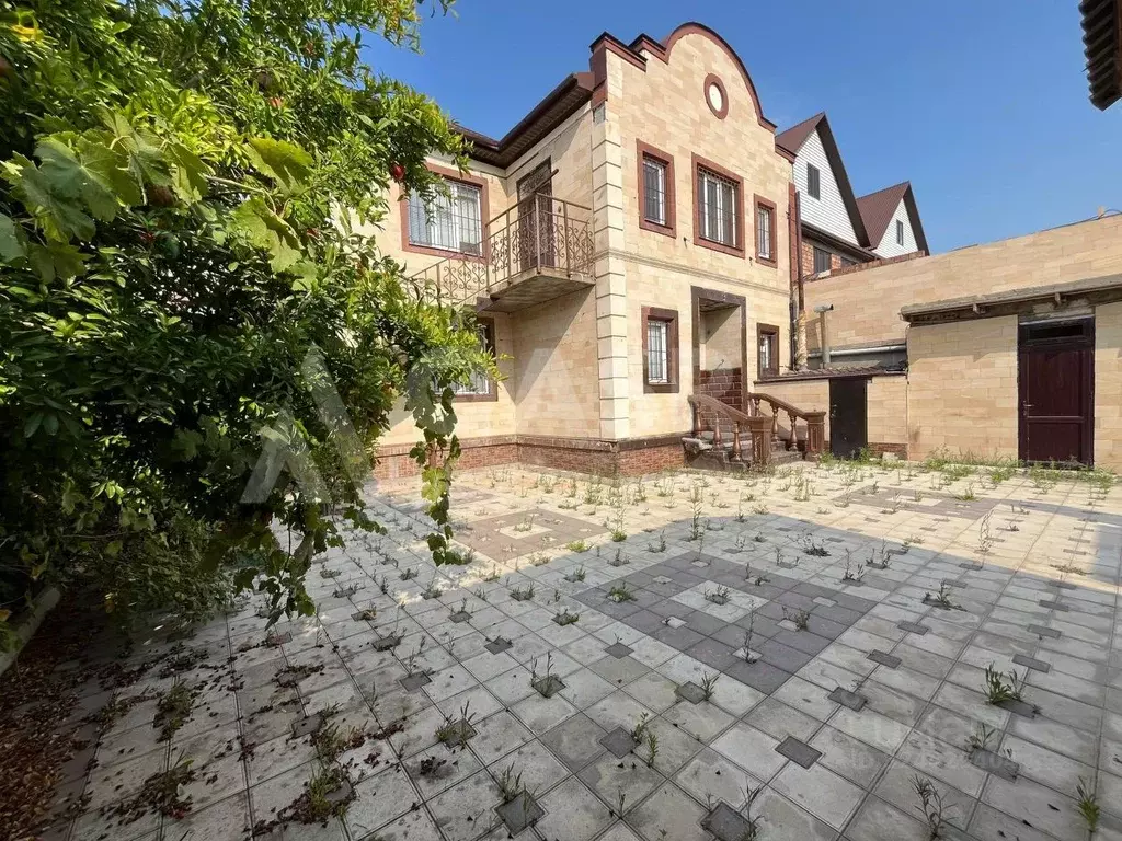 Дом в Дагестан, Махачкала проезд 6-й Ребристый, 3 (300 м) - Фото 1