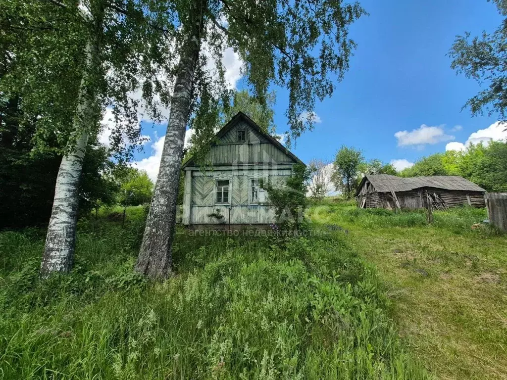 Дом в Брянская область, Жирятинское с/пос, д. Макарово ул. Заречная, ... - Фото 1