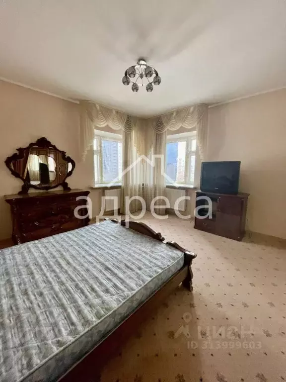 1-к кв. Самарская область, Самара ул. Буянова, 12 (77.6 м) - Фото 1