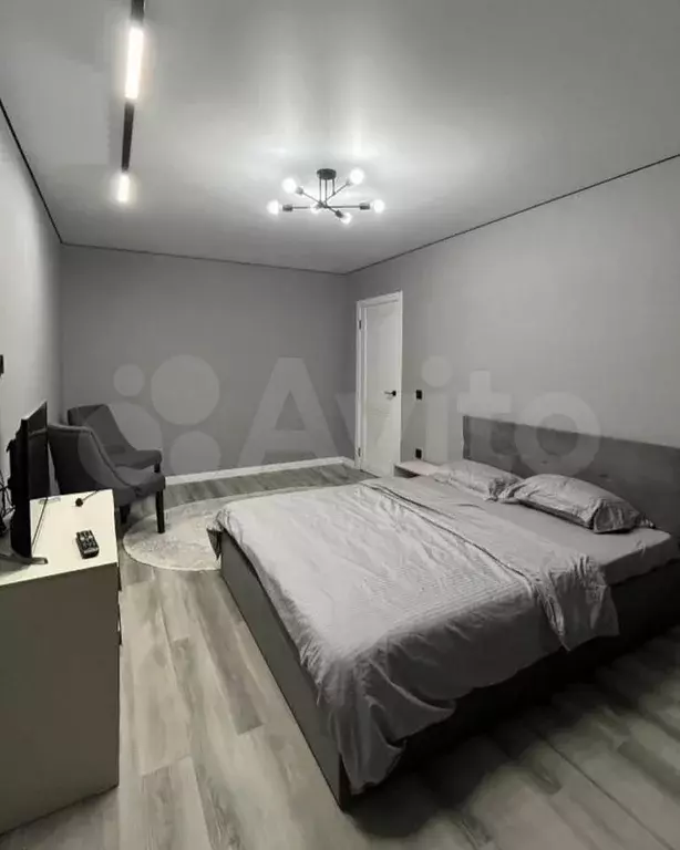 1-к. квартира, 30,7 м, 2/5 эт. - Фото 0
