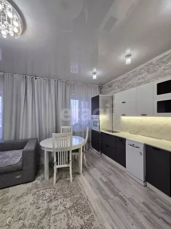 Продаётся 3-к квартира, 67.8 м - Фото 1