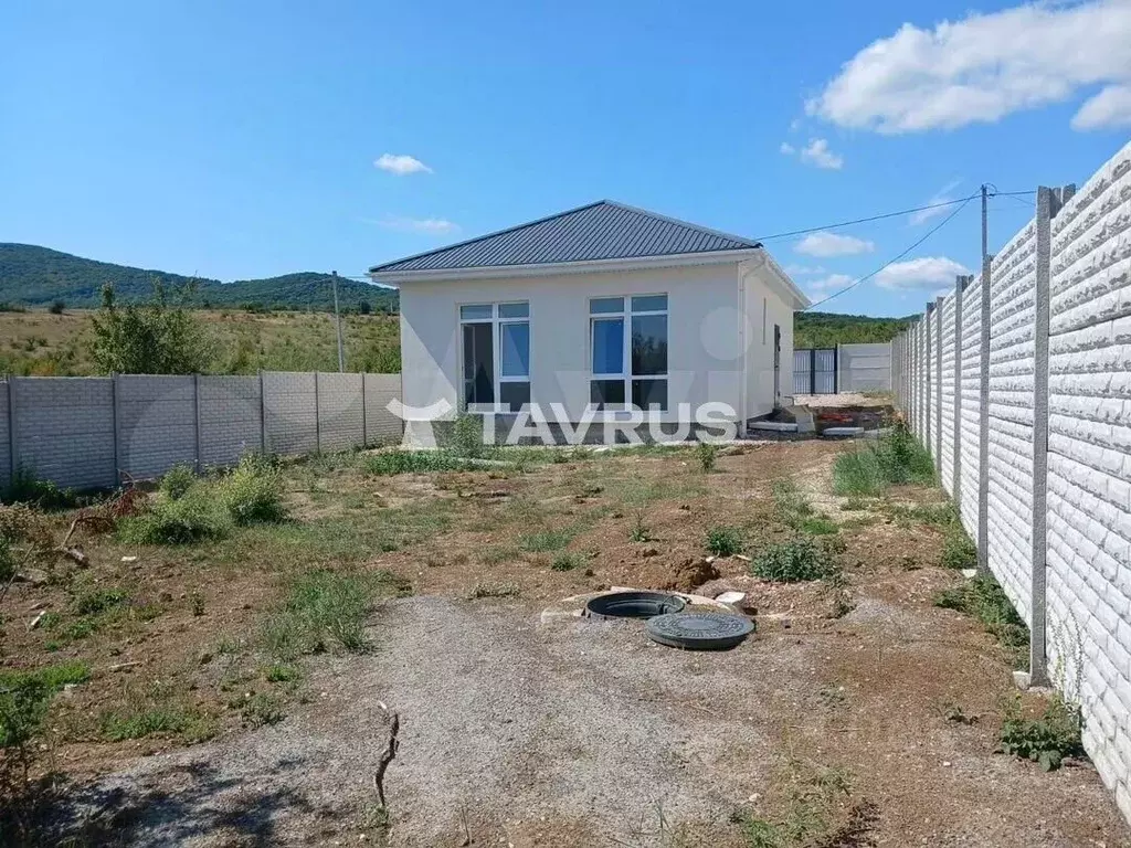 Дом в Крым, Симферопольский район, с. Доброе  (90 м) - Фото 1