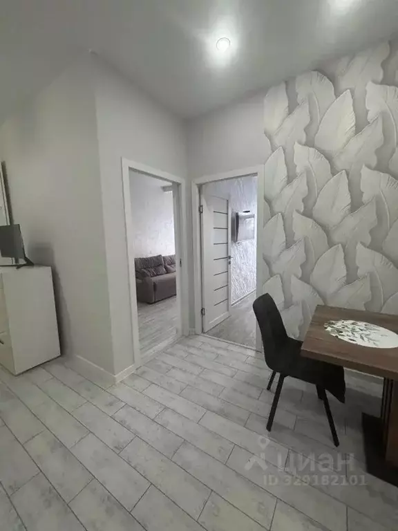 2-к кв. Краснодарский край, Сочи ул. Демократическая, 45 (65.0 м) - Фото 1