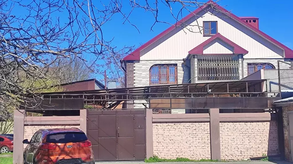 Дом в Ростовская область, Таганрог ул. Фрунзе, 33 (183 м) - Фото 1