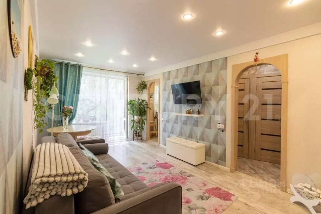 Квартира, 3 комнаты, 58.5 м - Фото 0