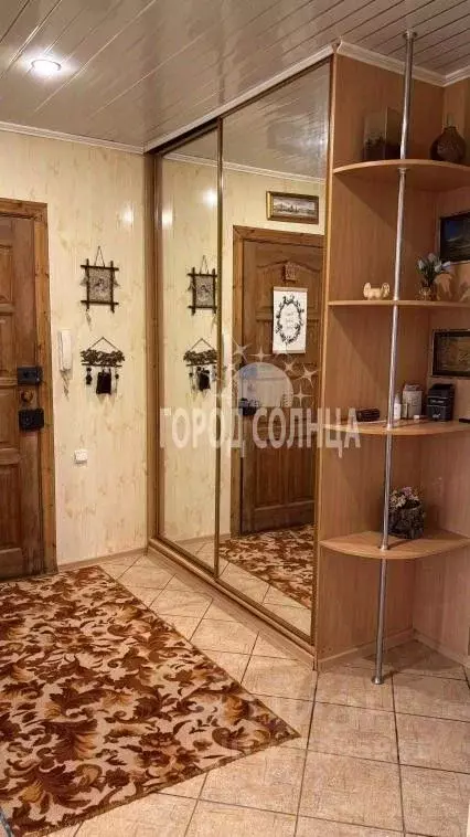 4-к кв. Омская область, Омск ул. 5-я Кордная, 67А (104.0 м) - Фото 0