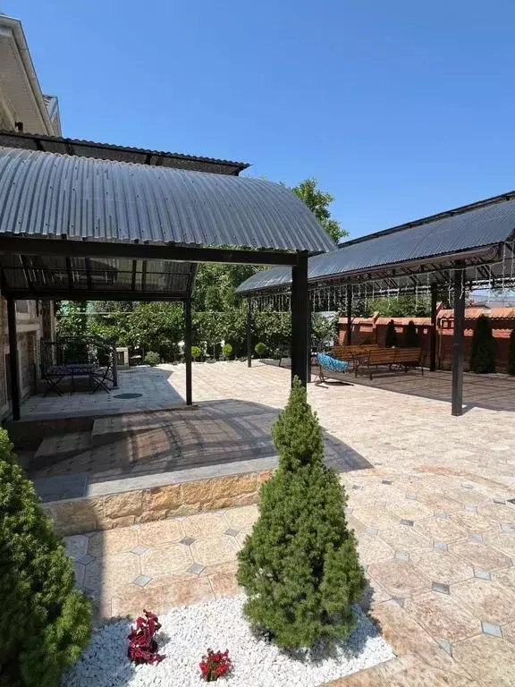 Дом в Ставропольский край, Кисловодск ул. Калинина, 58 (340 м) - Фото 2