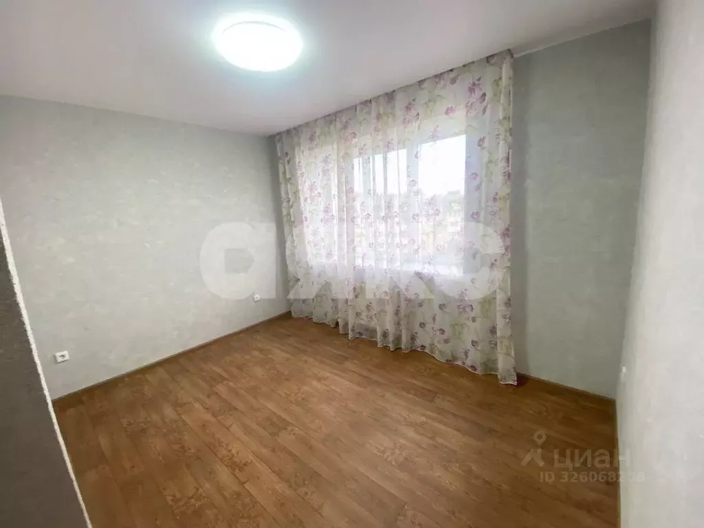 3-к кв. Краснодарский край, Горячий Ключ Заводская ул., 48 (56.2 м) - Фото 1