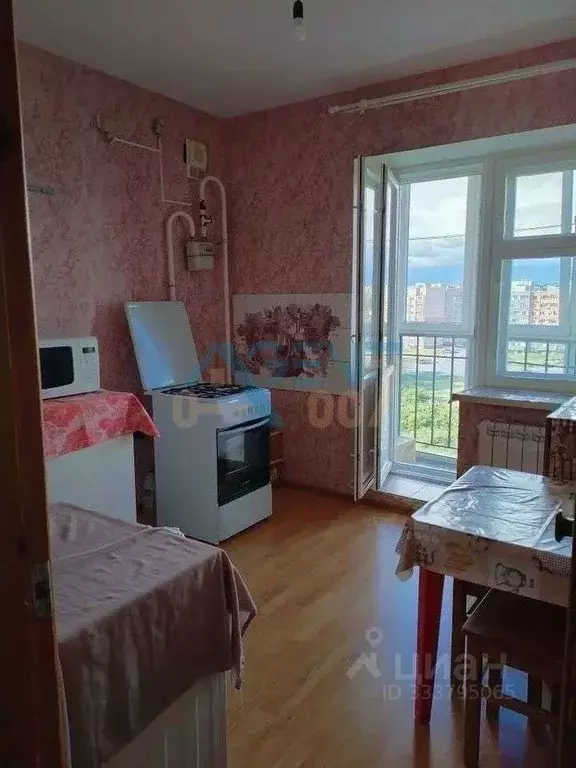 1-к кв. Белгородская область, Белгород ул. Макаренко, 38 (40.5 м) - Фото 0