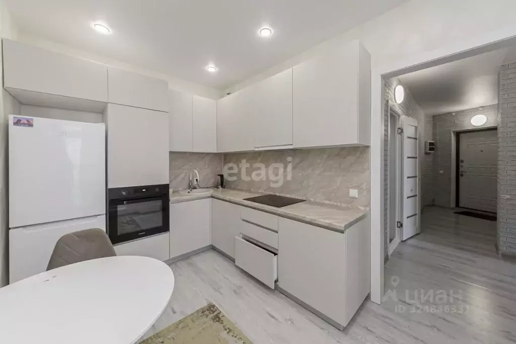 1-к кв. Тюменская область, Тюмень ул. Константина Посьета, 14 (41.4 м) - Фото 1