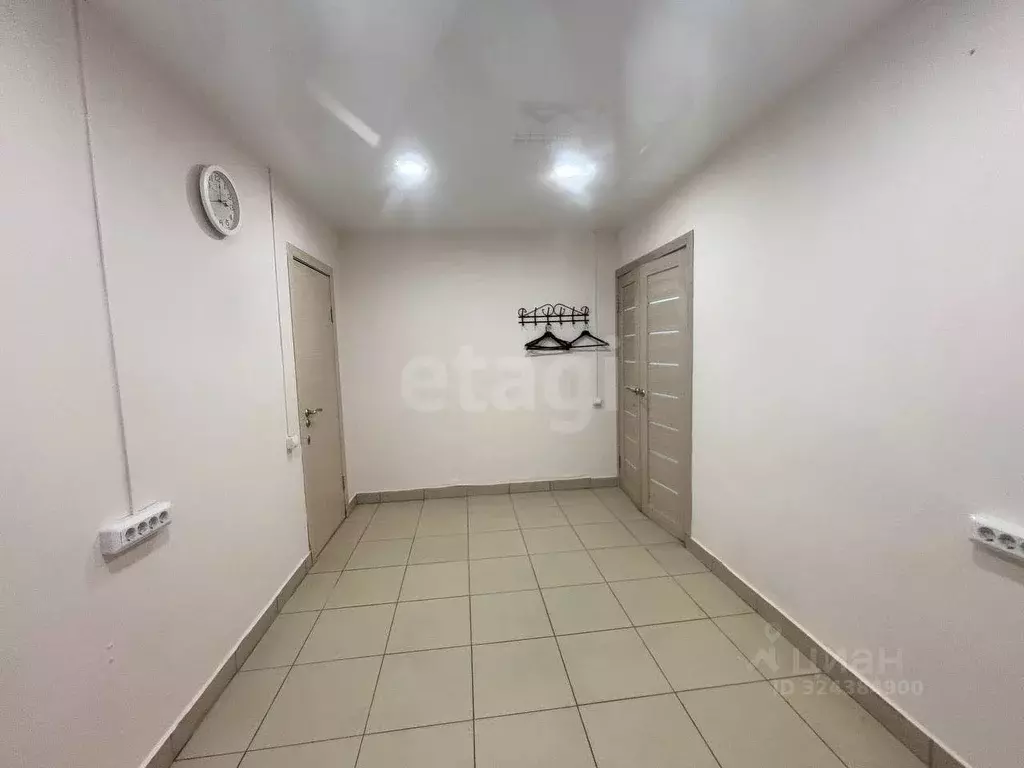 Помещение свободного назначения в Тюменская область, Тюмень Солнечный ... - Фото 1