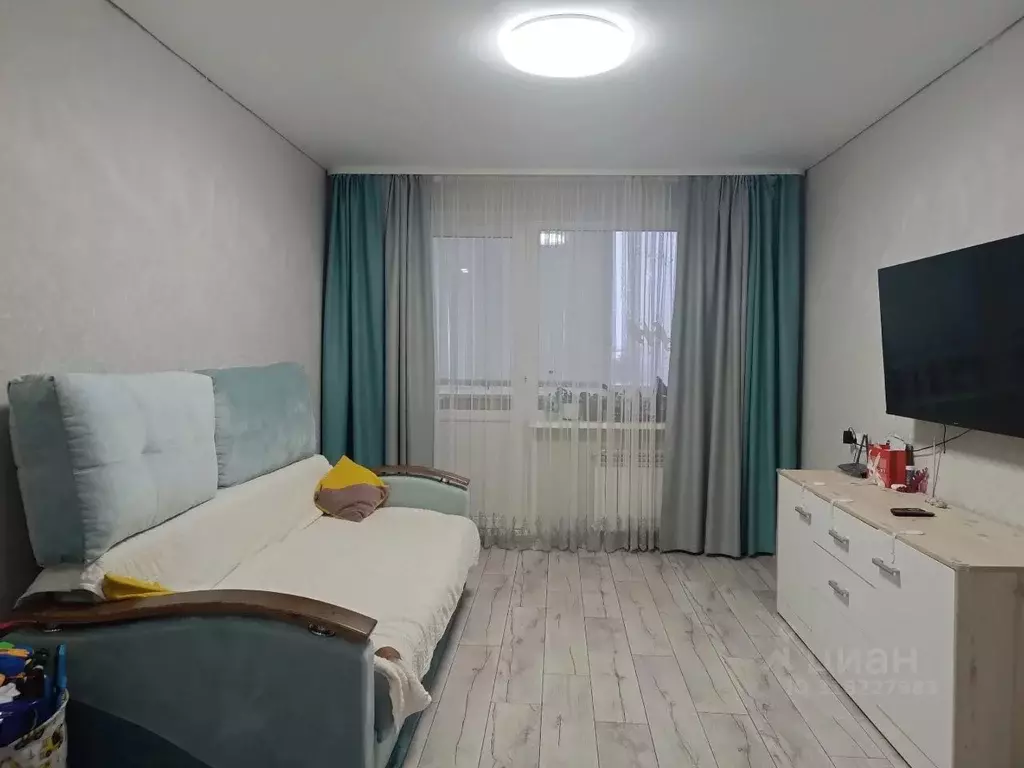 1-к кв. Башкортостан, Ишимбай ул. Губкина, 102 (36.3 м) - Фото 0