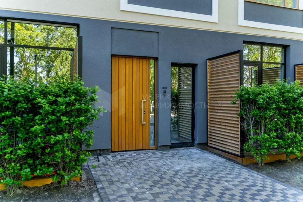 3-к кв. Тюменская область, Тюмень ДОК мкр, ул. Воронинская, 41 (85.0 ... - Фото 1