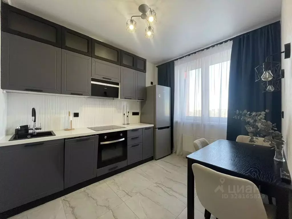 3-к кв. Московская область, Ленинский городской округ, Дрожжино пгт ш. ... - Фото 1