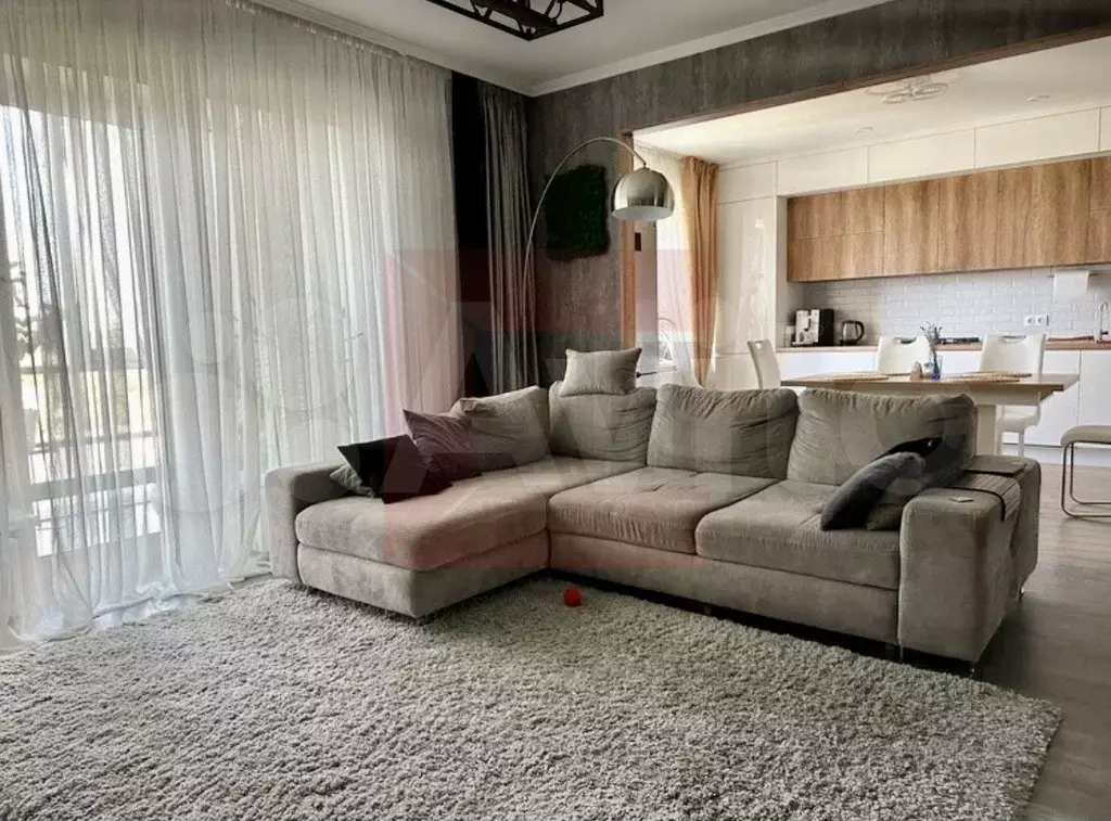 3-к. квартира, 98 м, 6/8 эт. - Фото 1