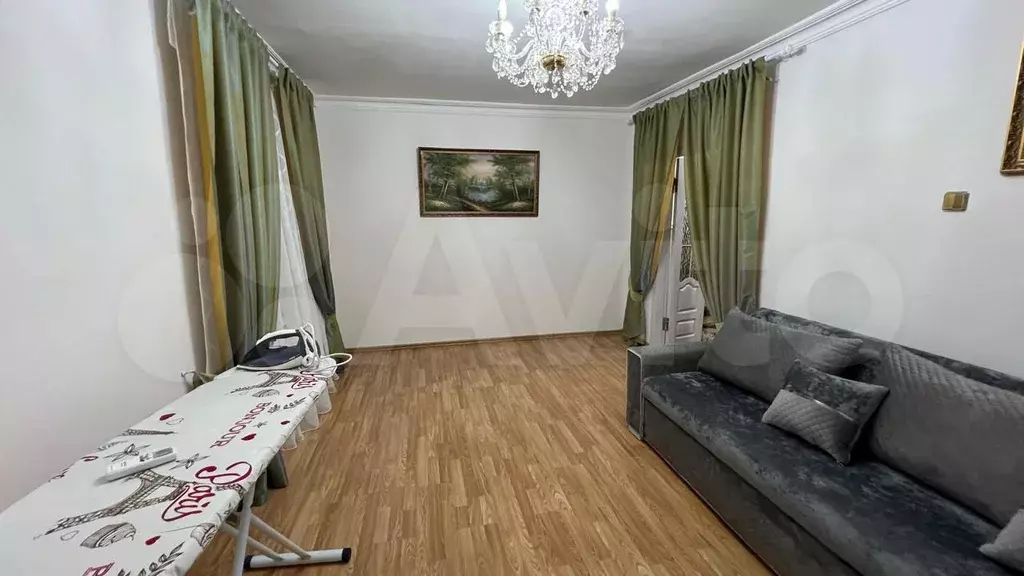 2-к. квартира, 55 м, 2/9 эт. - Фото 1