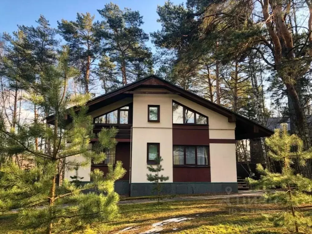 Дом в Калужская область, Тарусский муниципальный округ, Волковское ... - Фото 1
