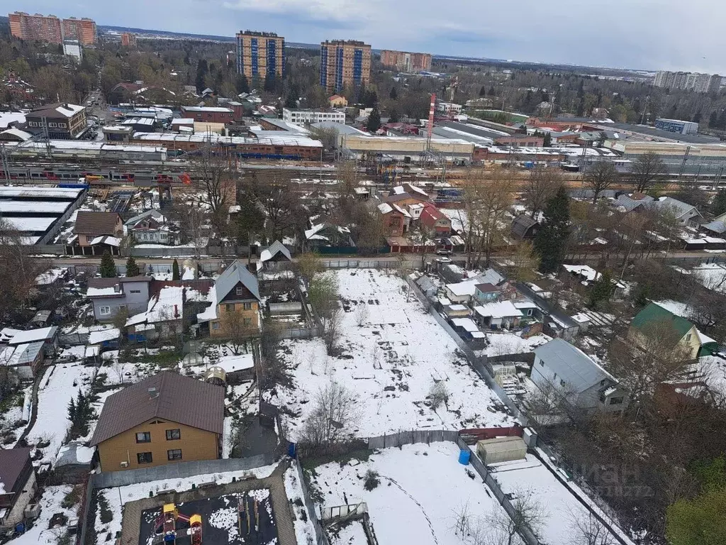 Участок в Московская область, Химки Сходня мкр, туп. 1-й Мичуринский ... - Фото 2