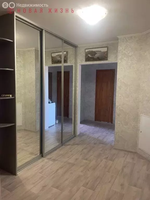 3-комнатная квартира: Самара, улица Советской Армии, 121 (69 м) - Фото 1