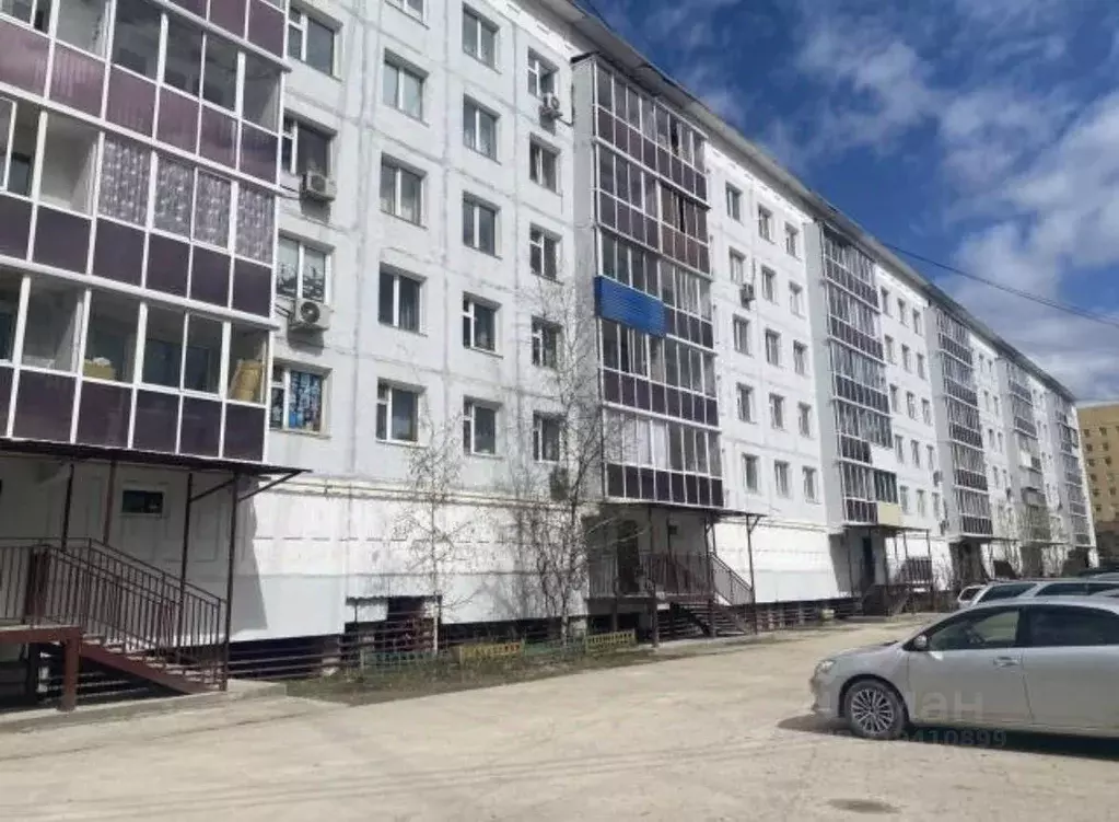 2-к кв. Саха (Якутия), Якутск ул. Ярославского, 7 (50.0 м) - Фото 0