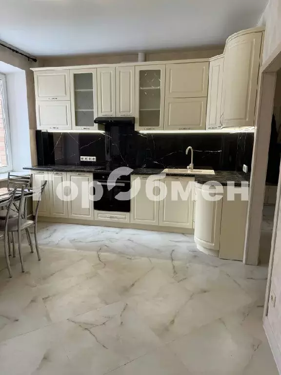 Продается 3-комнатная квартира - Фото 2