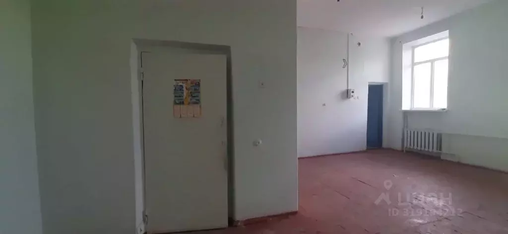 Помещение свободного назначения в Волгоградская область, Урюпинск ... - Фото 0