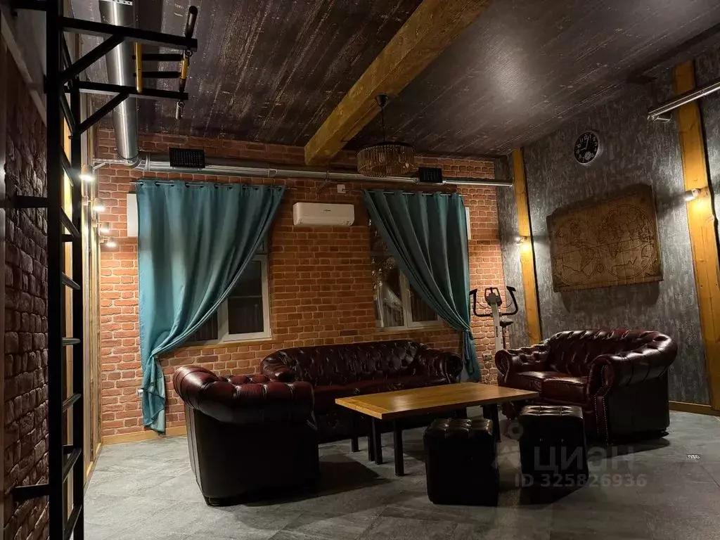 Дом в Ленинградская область, Гатчинский муниципальный округ, д. Малые ... - Фото 1