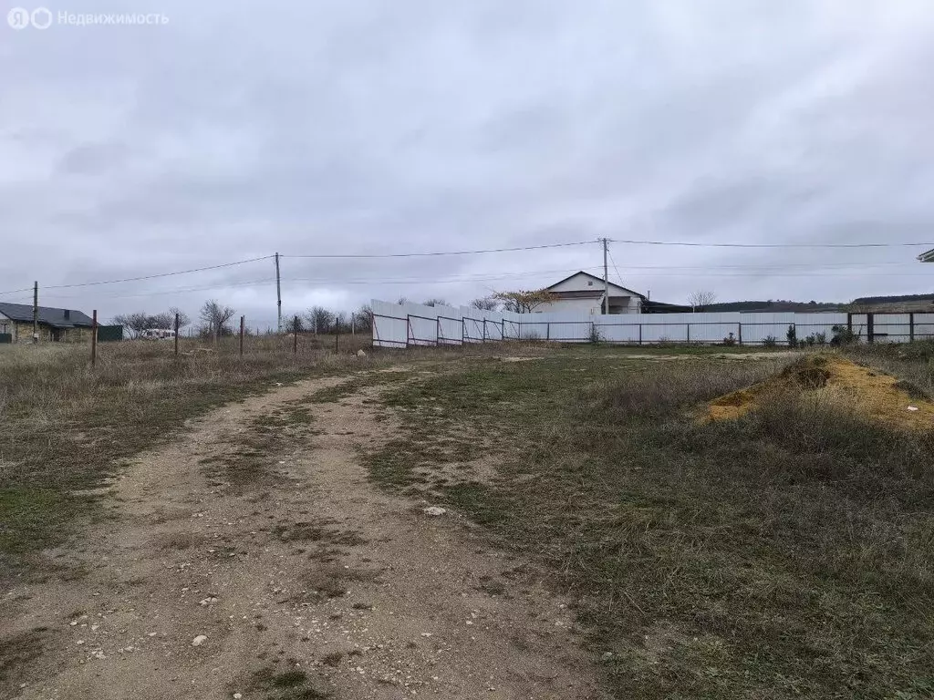 Участок в Бахчисарайский район, Почтовское сельское поселение, село ... - Фото 2