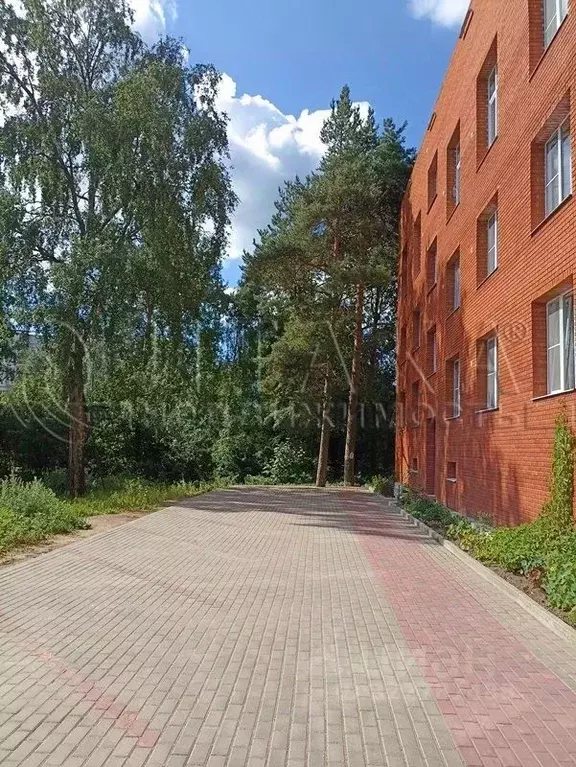 3-к кв. Ленинградская область, Выборг пер. Привокзальный, 6 (71.0 м) - Фото 1