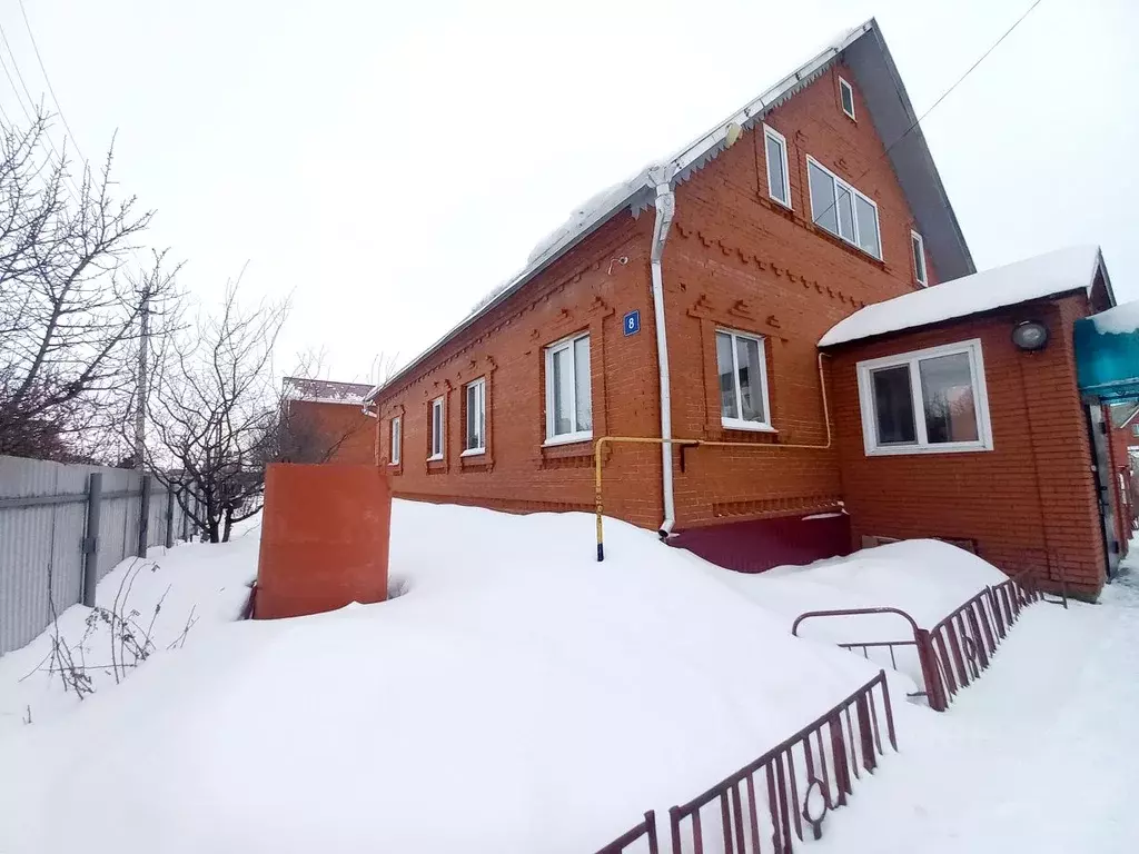 Дом в Башкортостан, Нефтекамск Дачный пер., 8 (220 м) - Фото 1