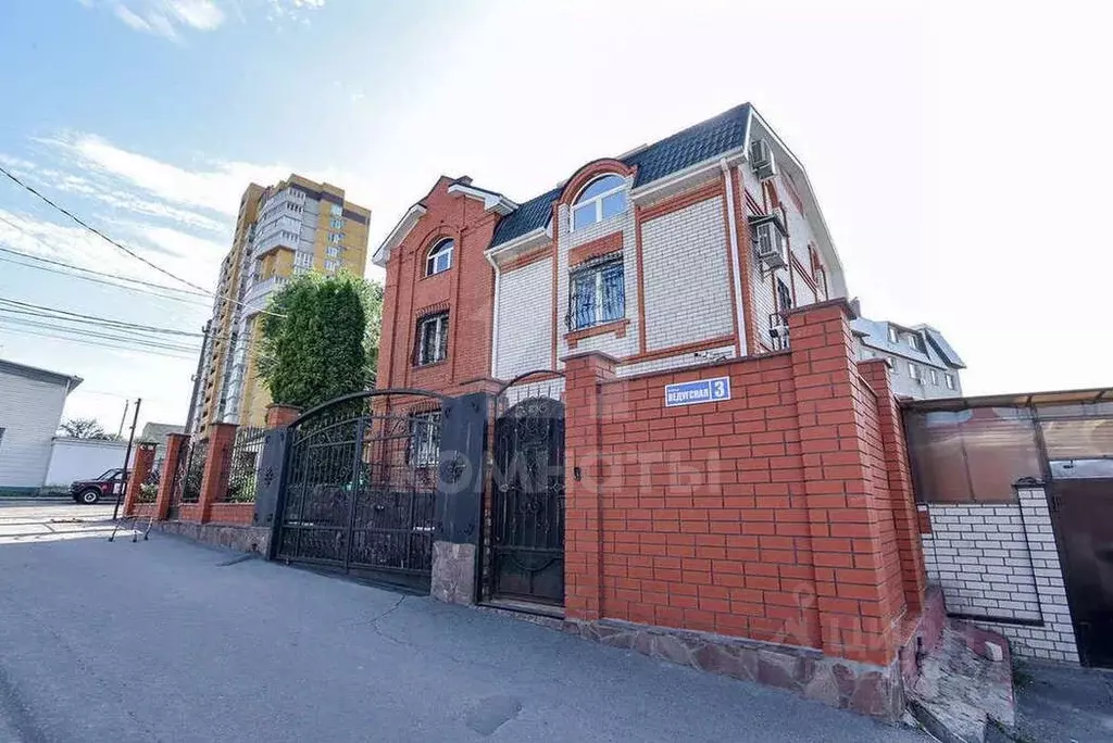 Дом в Воронежская область, Воронеж Ведугская ул., 3 (379 м) - Фото 2