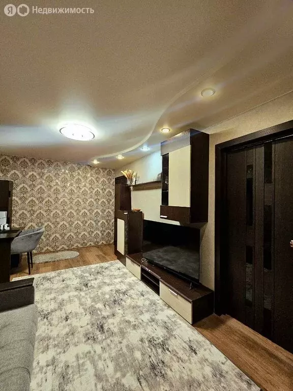 2-комнатная квартира: Мурманск, улица Магомета Гаджиева, 11 (41 м) - Фото 1