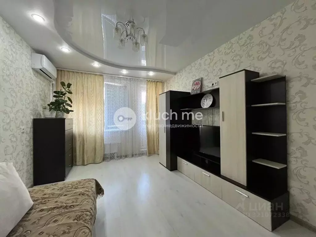 1-к кв. Татарстан, Казань ул. Рауиса Гареева, 103 (36.4 м) - Фото 0