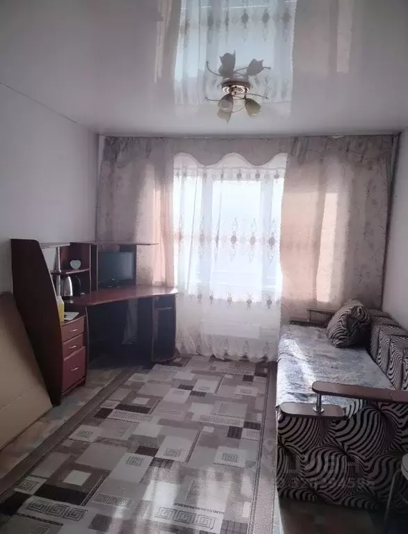 Комната Челябинская область, Челябинск ул. Комаровского, 11А (16.0 м) - Фото 1