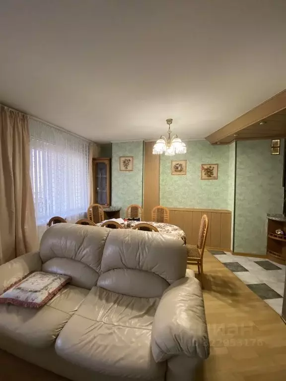 4-к кв. Удмуртия, Ижевск ул. Воровского, 172 (101.0 м) - Фото 1