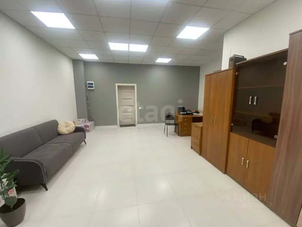 Офис в Воронежская область, Воронеж ул. Летчика Колесниченко, 3 (40 м) - Фото 2