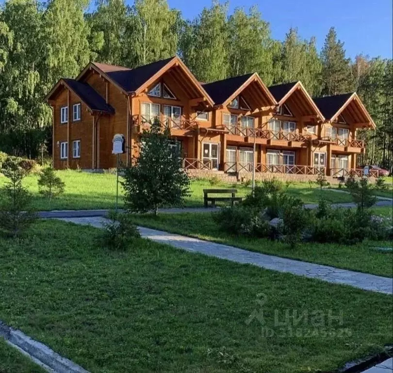 2-к кв. Челябинская область, Миасский городской округ, с. Сыростан ул. ... - Фото 0