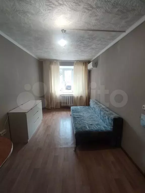 Комната 17 м в 1-к., 1/9 эт. - Фото 0