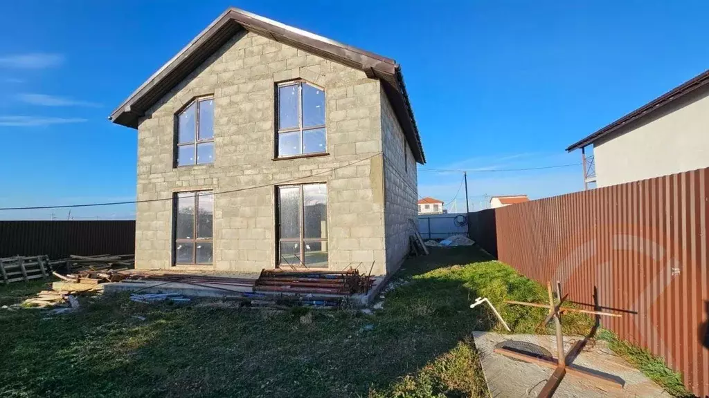 Дом в Крым, Сакский район, с. Молочное ул. Западная (155 м) - Фото 1