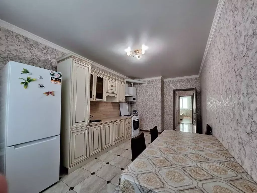 2-к кв. Кабардино-Балкария, Нальчик ул. Шарданова (74.0 м) - Фото 2