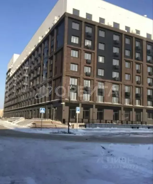 2-к кв. Тюменская область, Тюмень Новгородская ул., 14 (67.0 м) - Фото 1