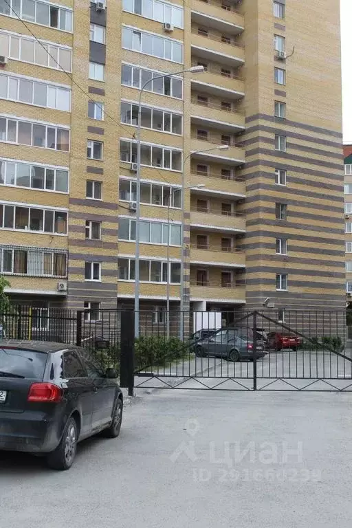 1-к кв. Тюменская область, Тюмень ул. Грибоедова, 13к1 (56.0 м) - Фото 1