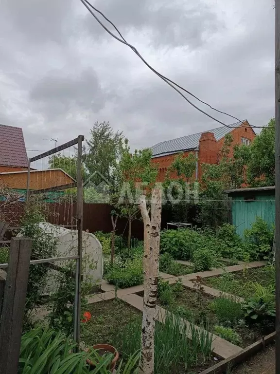 Дом в Омская область, Омск ул. 13-я Северная, 64А (50 м) - Фото 1