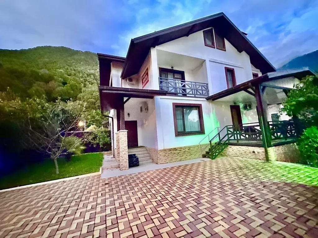 Коттедж в Краснодарский край, Сочи городской округ, с. Монастырь ул. ... - Фото 1