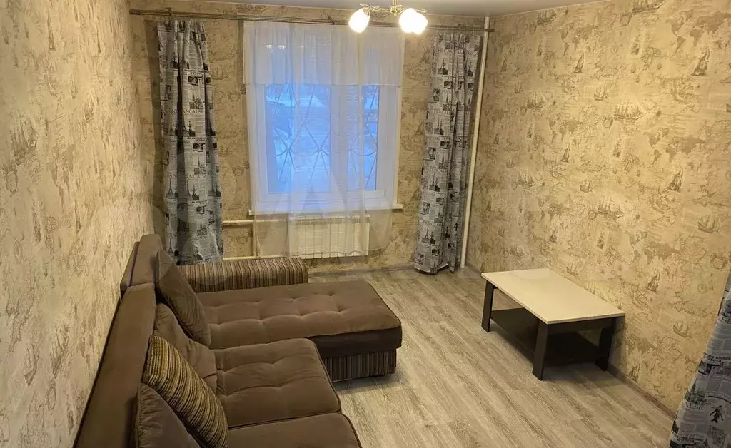 1-к. квартира, 39 м, 1/9 эт. - Фото 1