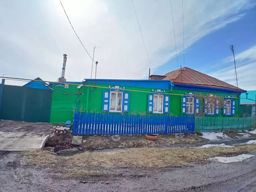 Дом в Омская область, Калачинск Омская ул., 63 (62 м) - Фото 1