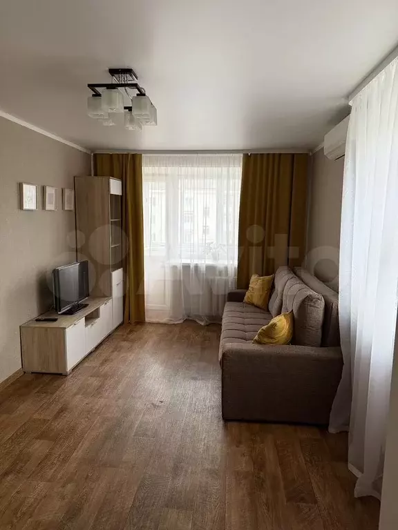 1-к. квартира, 29,8 м, 4/5 эт. - Фото 0