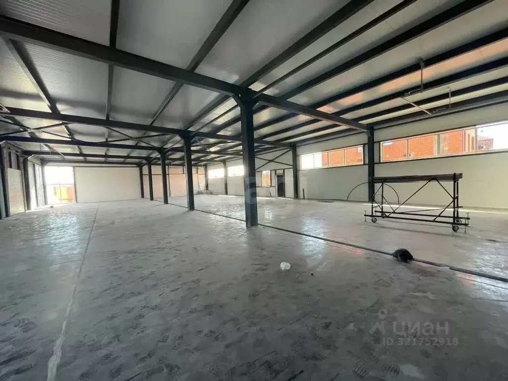 Помещение свободного назначения в Тюменская область, Тюмень городской ... - Фото 0