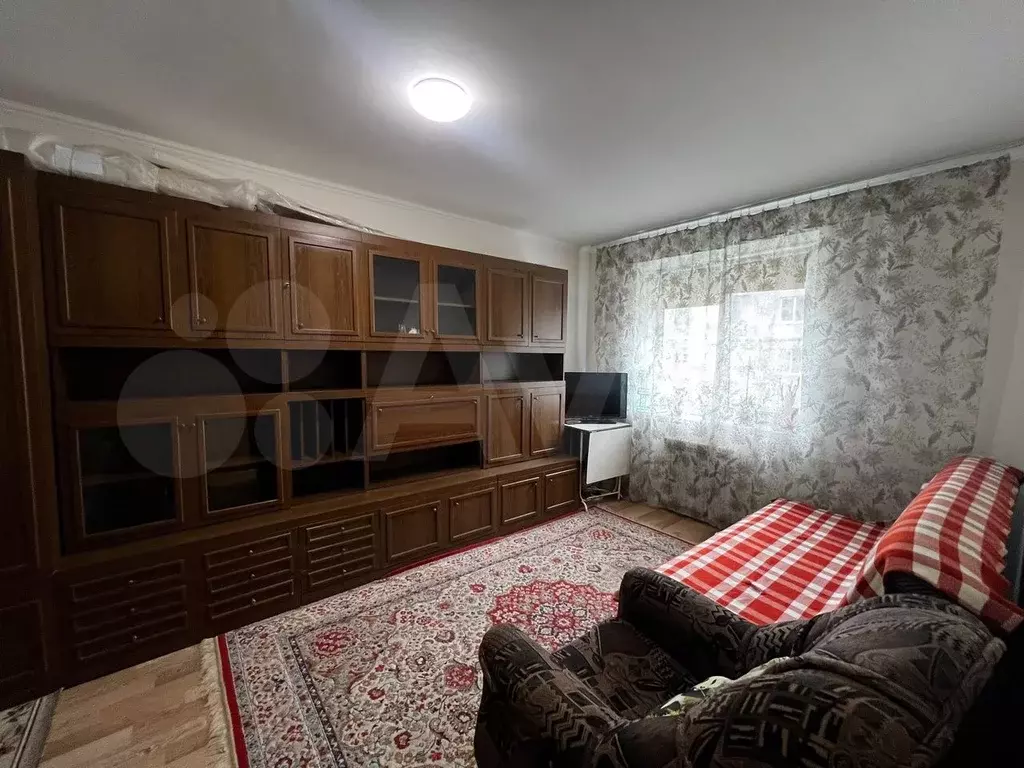 1-к. квартира, 30 м, 1/3 эт. - Фото 0